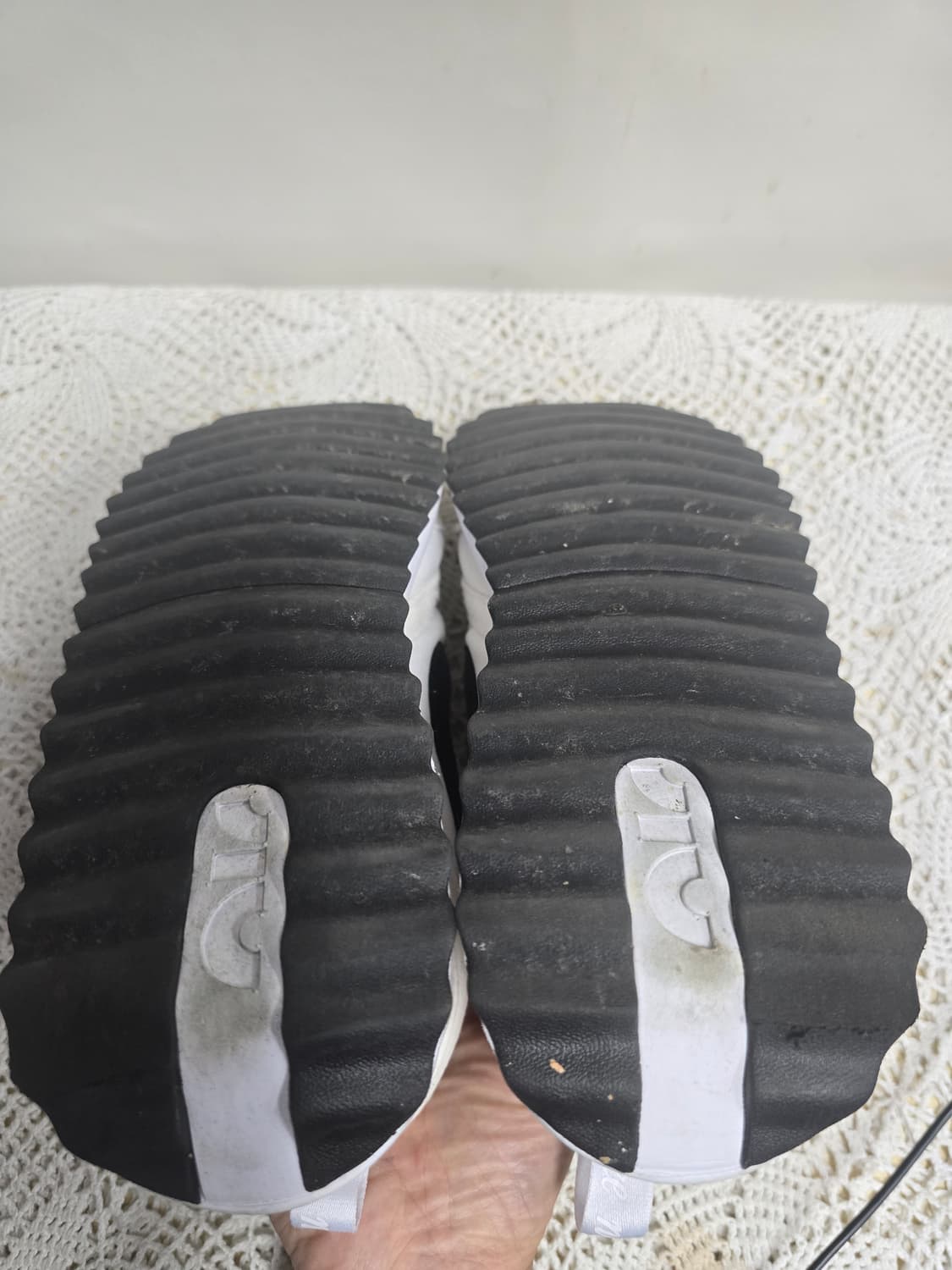 나이키에어맥스 흰검 스니커즈 235 상품이미지6