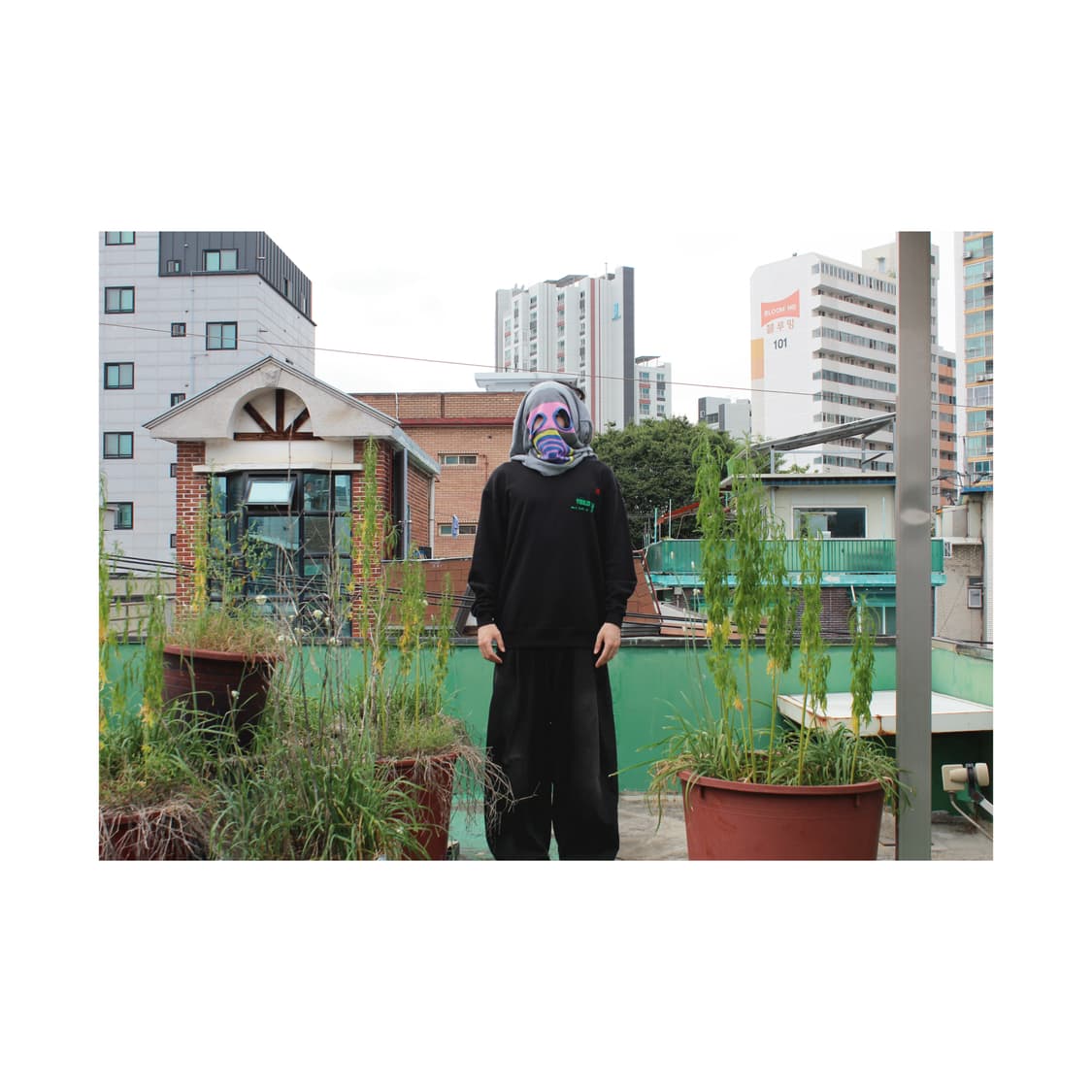 Archives Flock Glitter Sweatshirt 상품이미지1