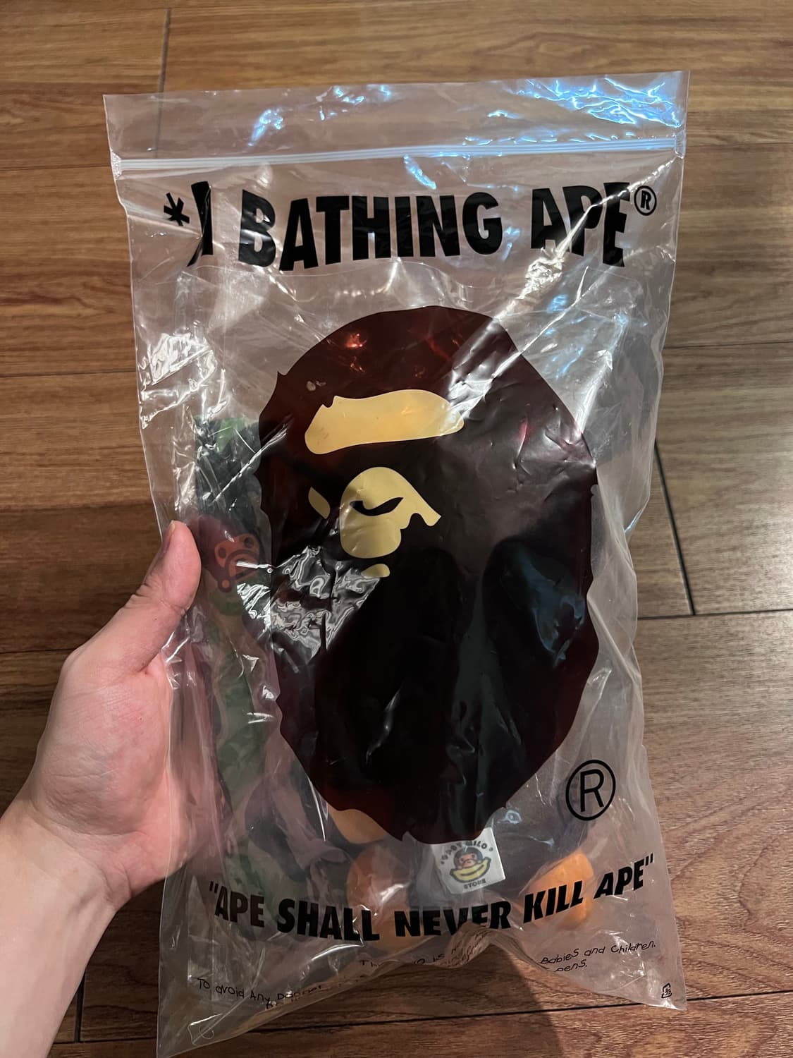 베이프 마일로 토트백 상품이미지4