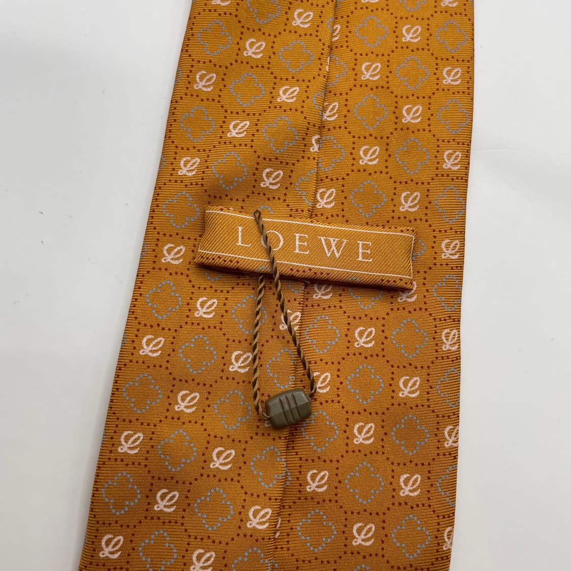743) (LOEWE) 로에베 패턴 넥타이 새상품급 상품이미지5