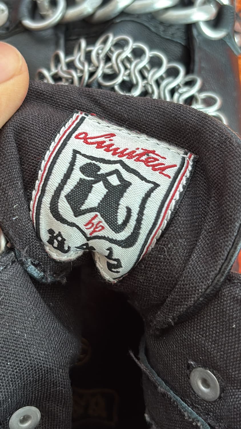 Limited Edition Chained Sneakers 상품이미지8