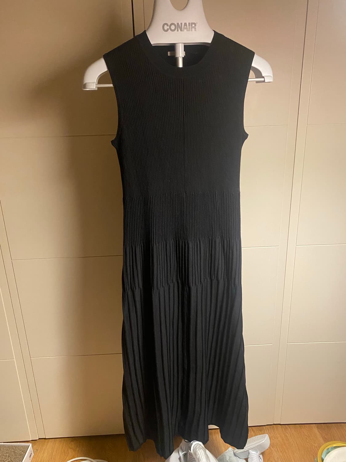 GU 블랙 플리츠 원피스 M 상품이미지1