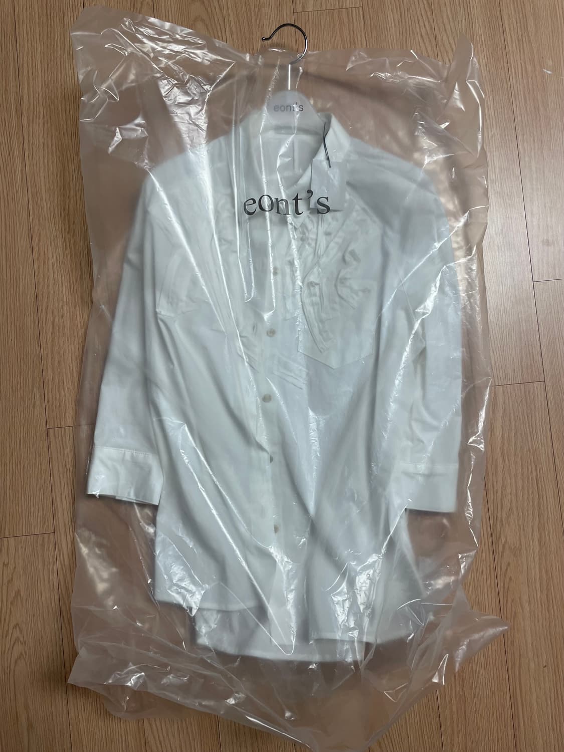 eonts 프릴셔츠 새상품 상품이미지4