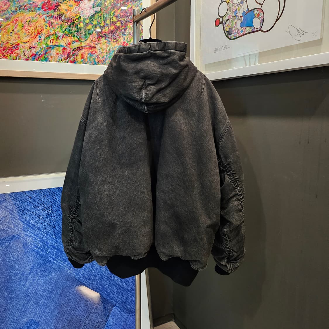 발렌시아가 워시드 데님 푸퍼 오버 패디드 자켓 상품이미지3