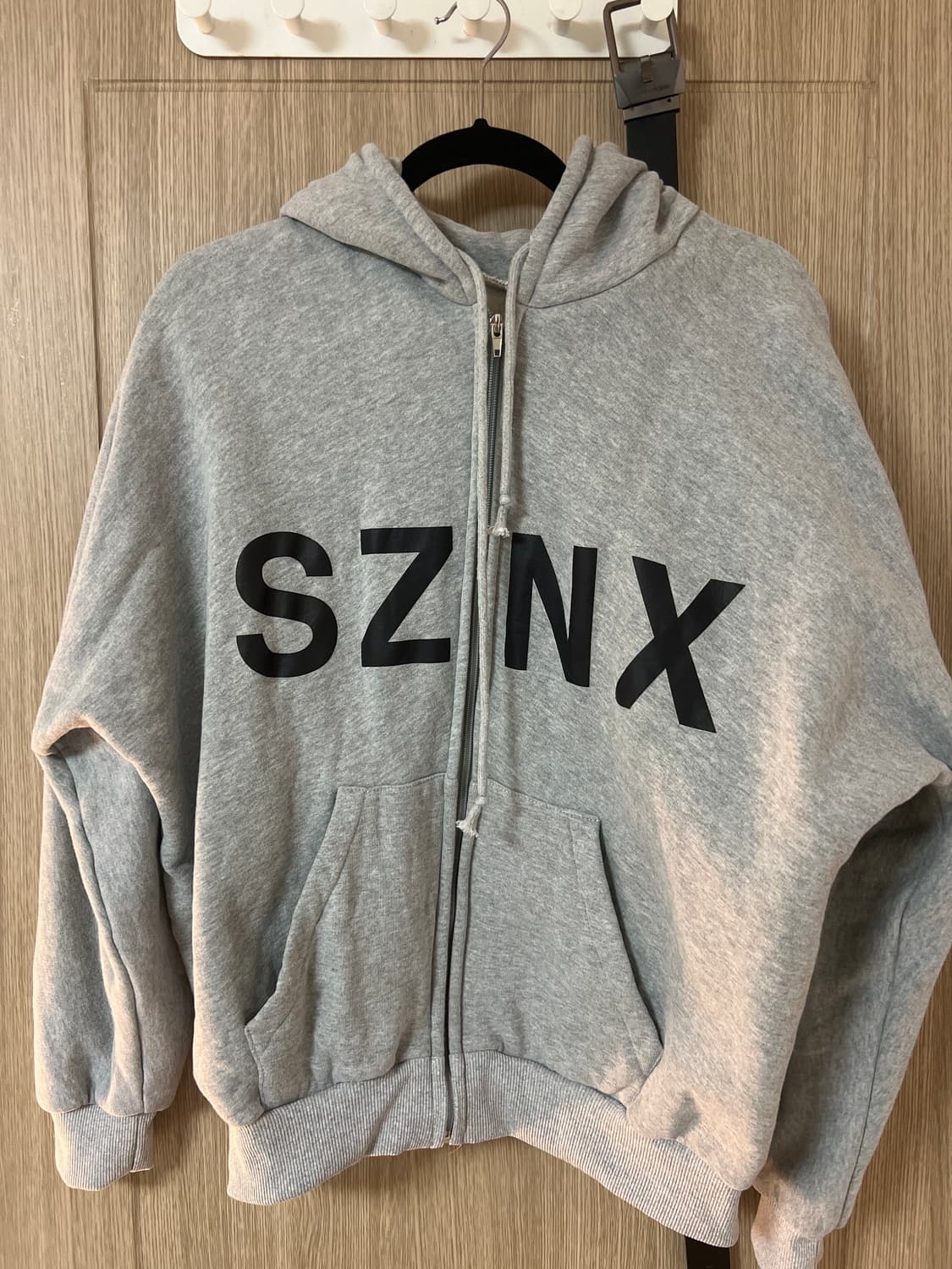 이지 후드집업 상품이미지2