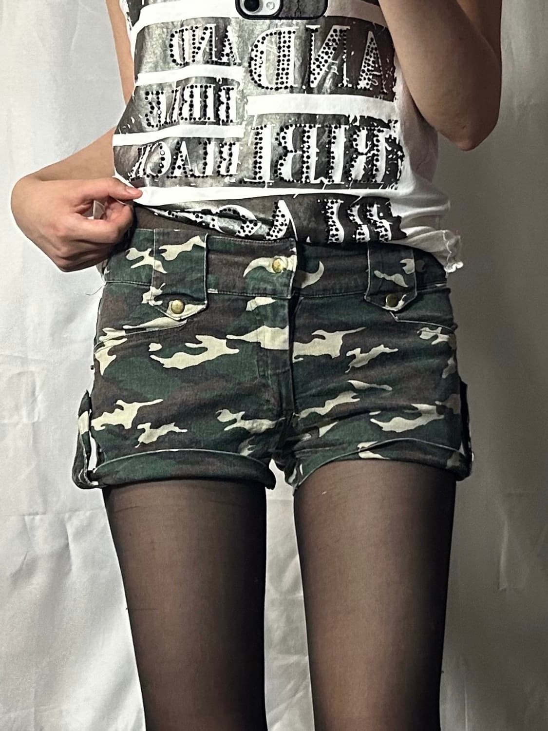 camo y2k strap detailed shorts 상품이미지1