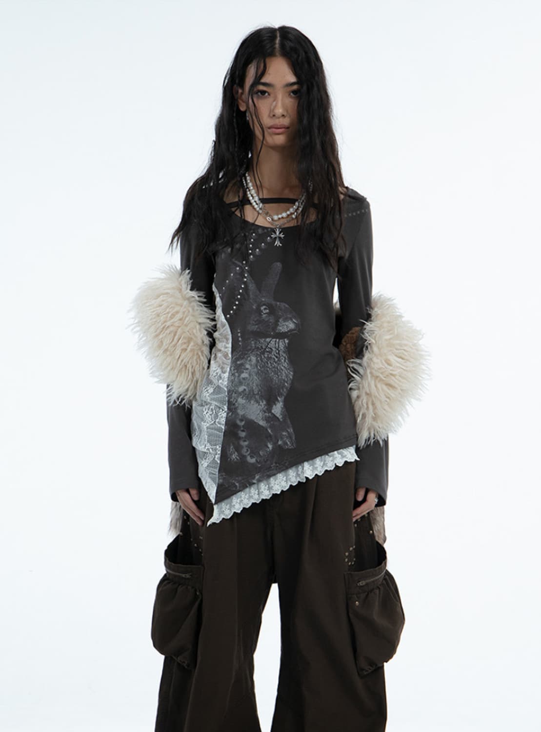 Lace Rabbit Printed Long-Sleeved T-Shirt 상품이미지1