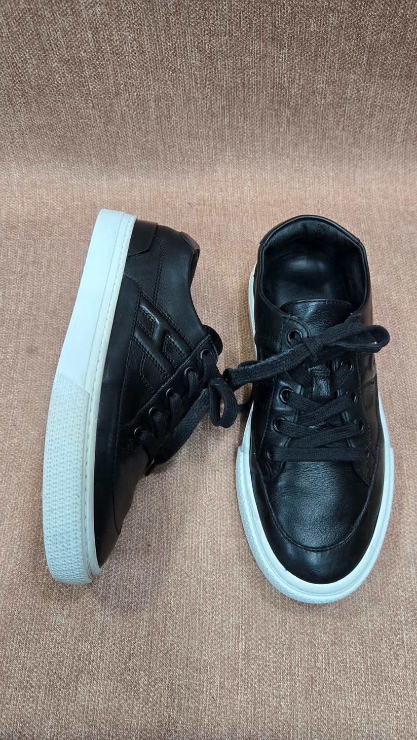 에르메스 정품 225mm- 블랙레더 스니커즈 상품이미지1