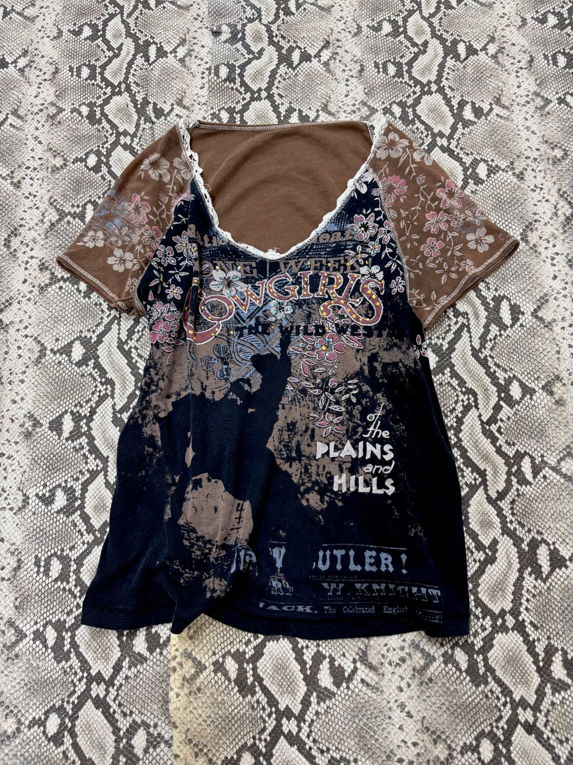 “Vintage” 00’s Design Gothic Oriental Mo 상품이미지1