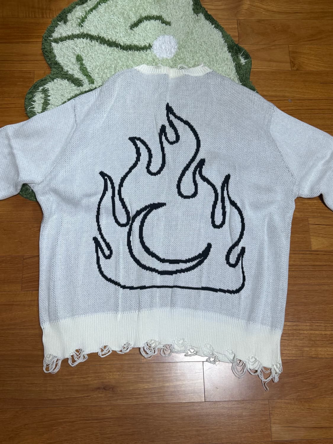 나이트클럽 X 준 이나가와 콜라보 니트 상품이미지2