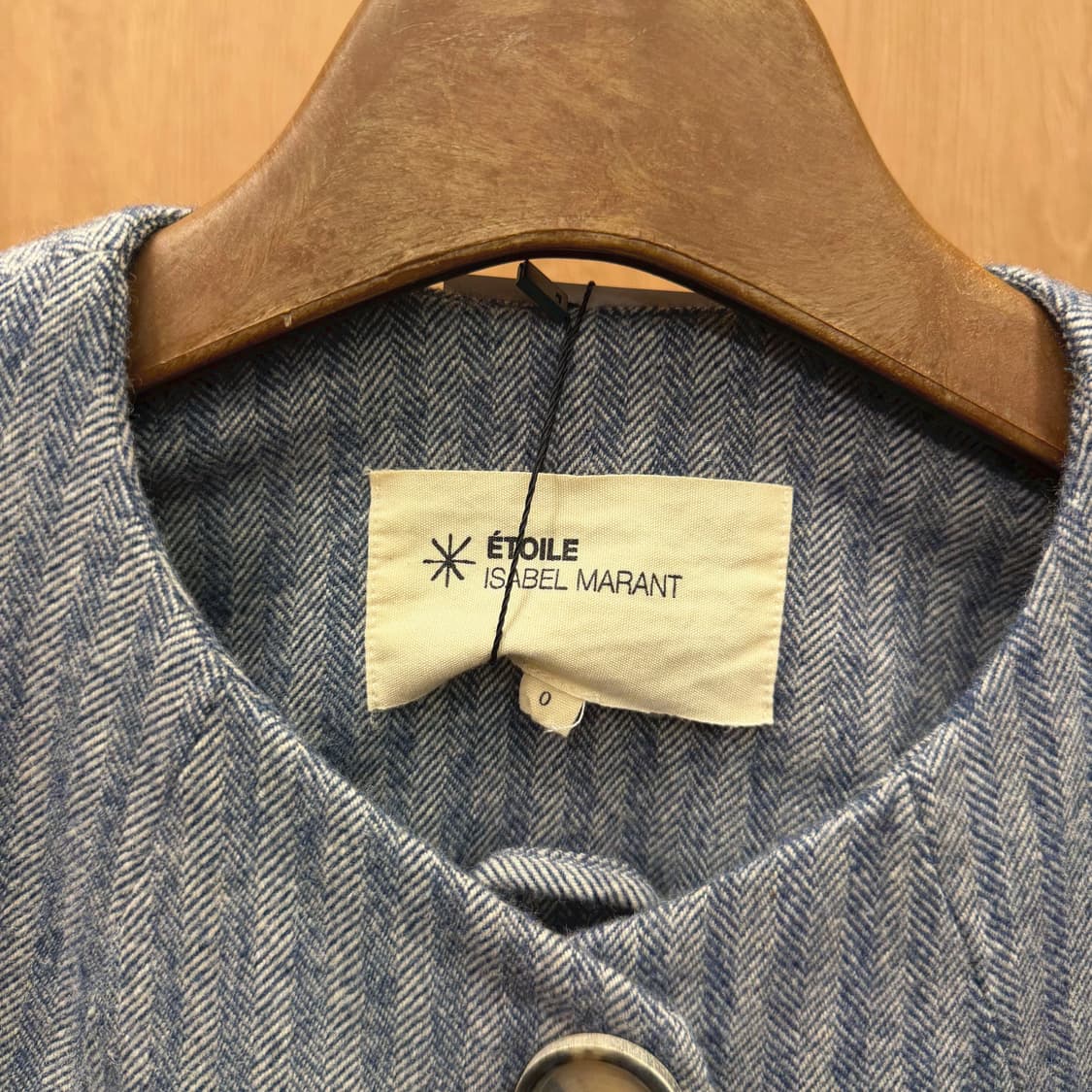 이자벨마랑 에뚜왈 싱글 버튼 자켓 노카라 스트라이프 패턴 디테일 네이비 상품이미지6