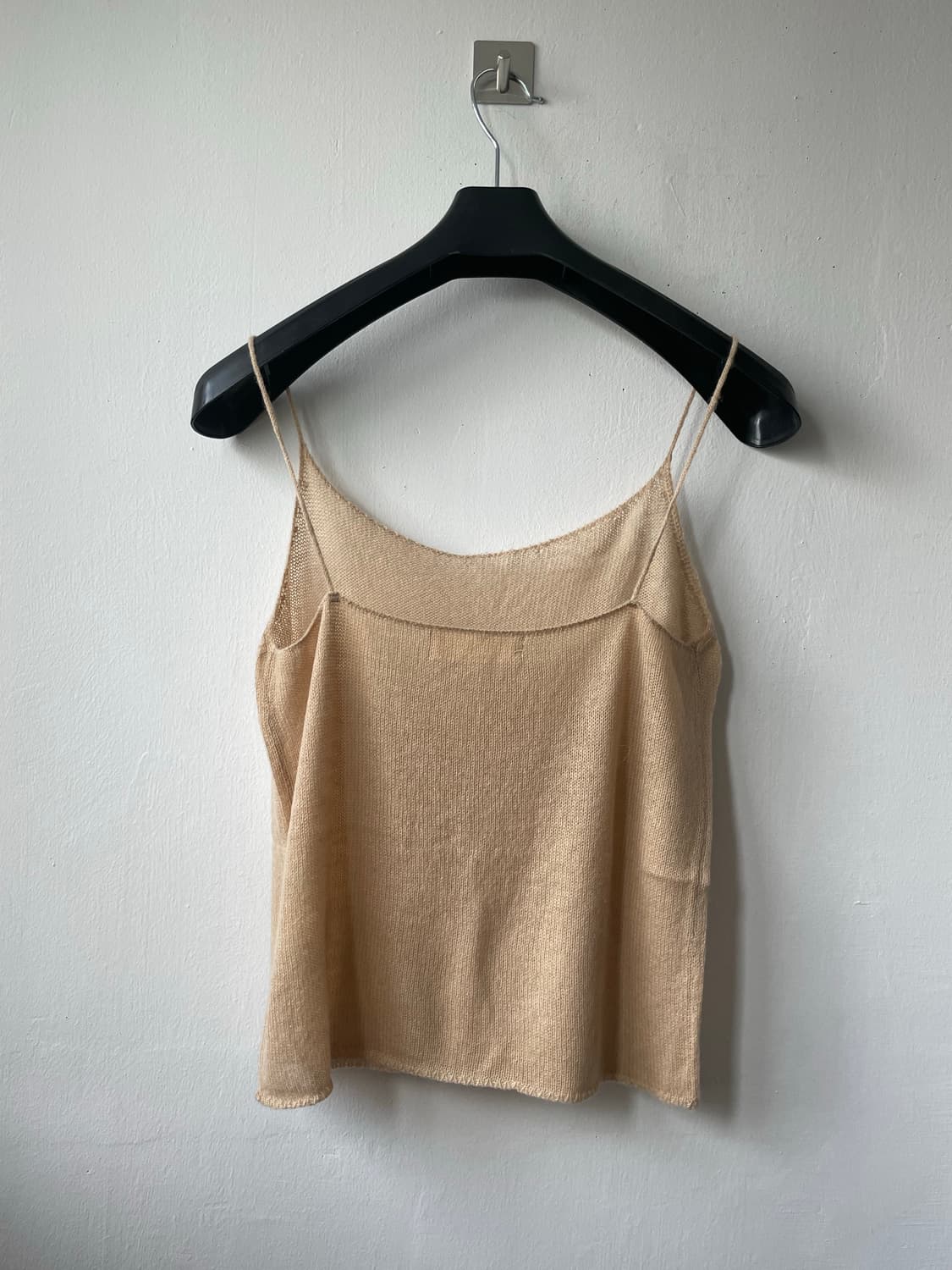 스너그눅 mellow sleeveless 샌드 새상품 상품이미지4