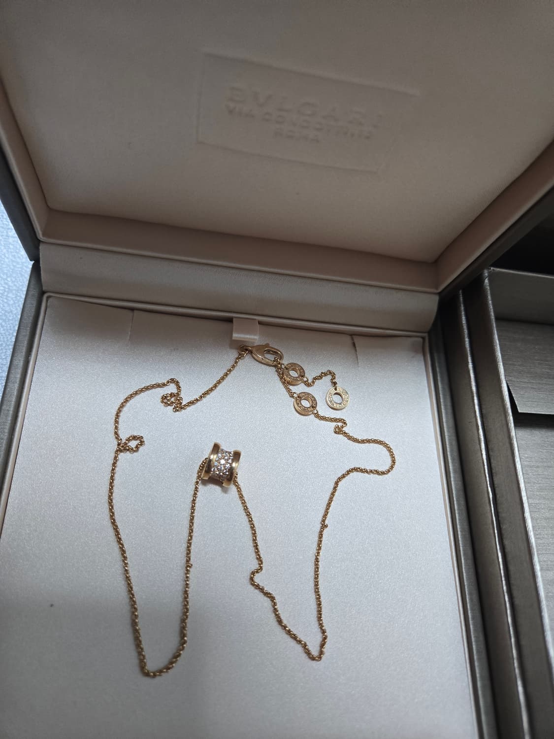 불가리 비제로원 목걸이 상품이미지2