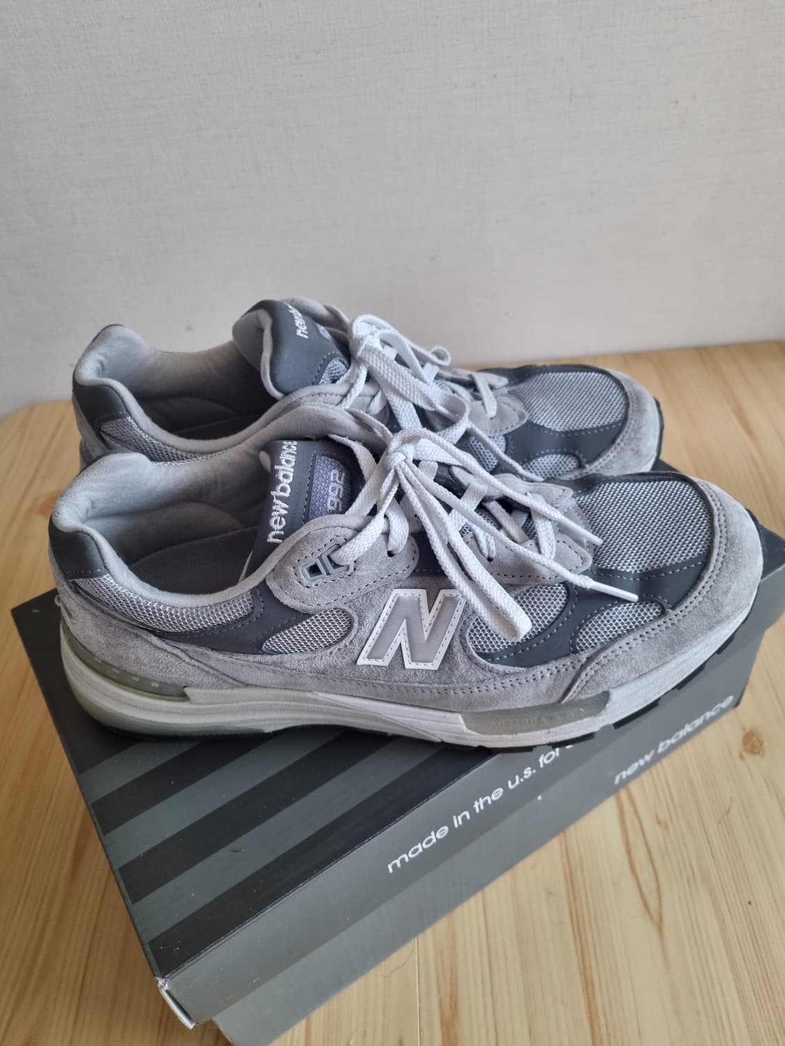 뉴발란스 992 상품이미지4