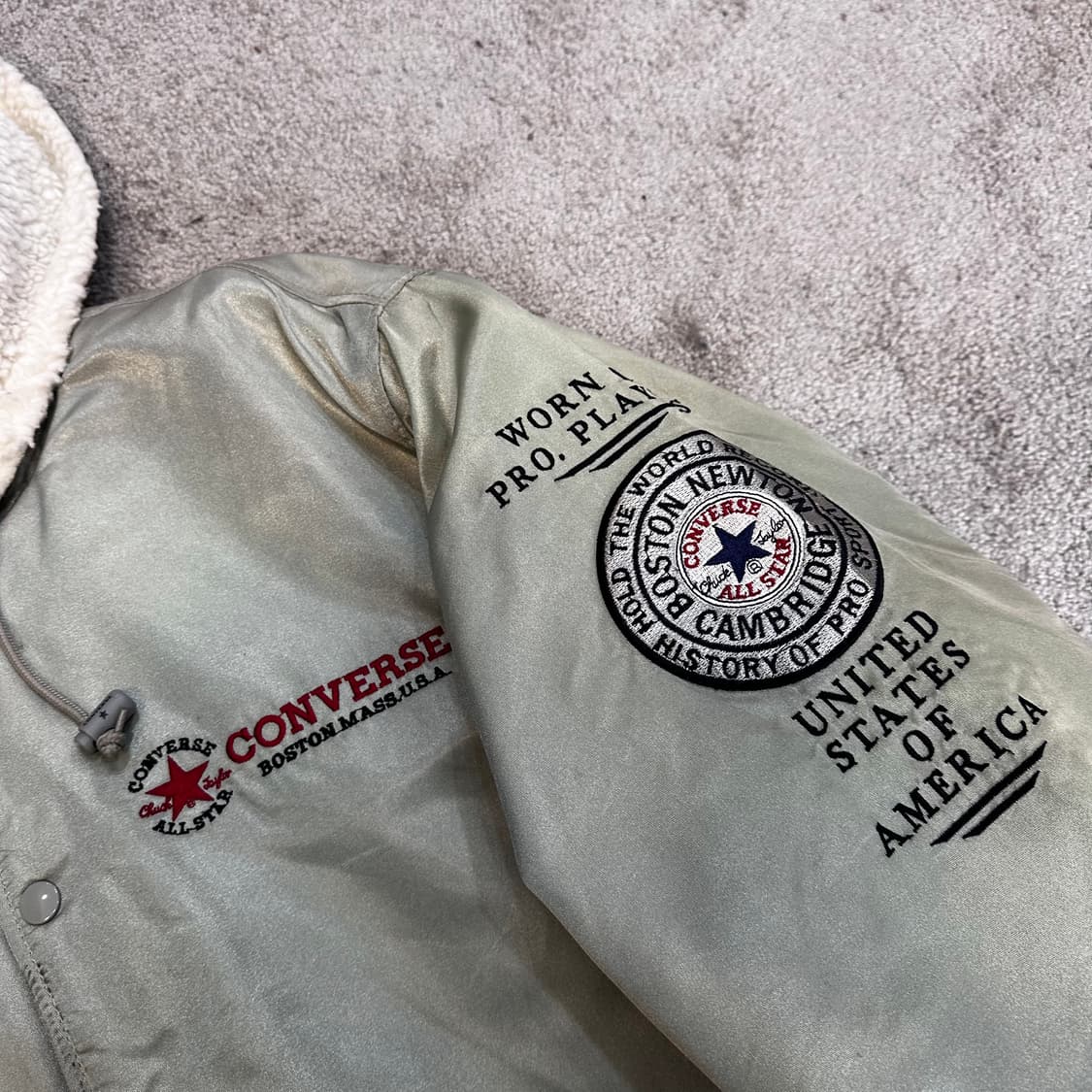 컨버스 올드스쿨 백로고 벤치파카(돕바)L 상품이미지3