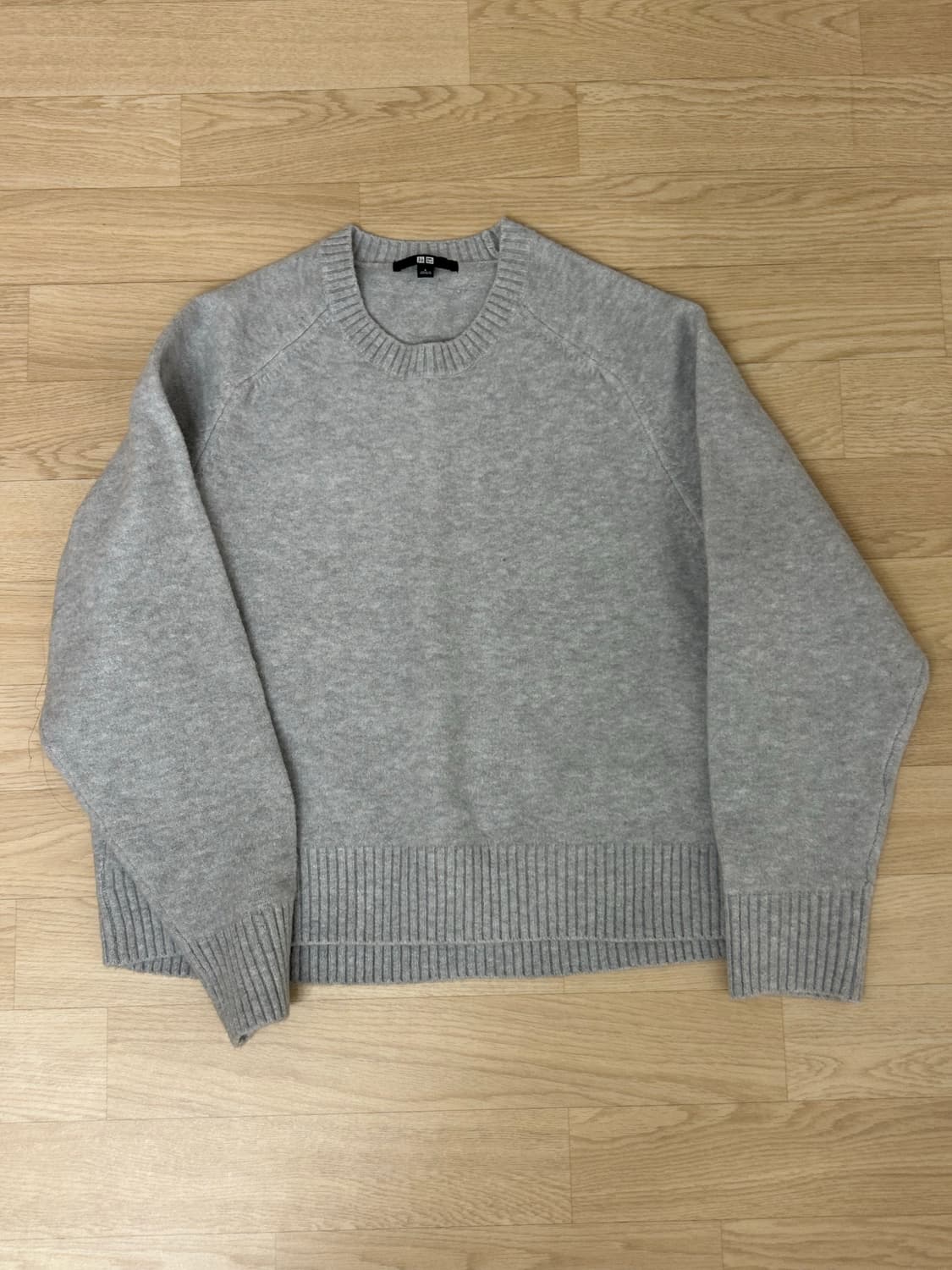 유니클로 수플레얀크루넥스웨터 상품이미지1