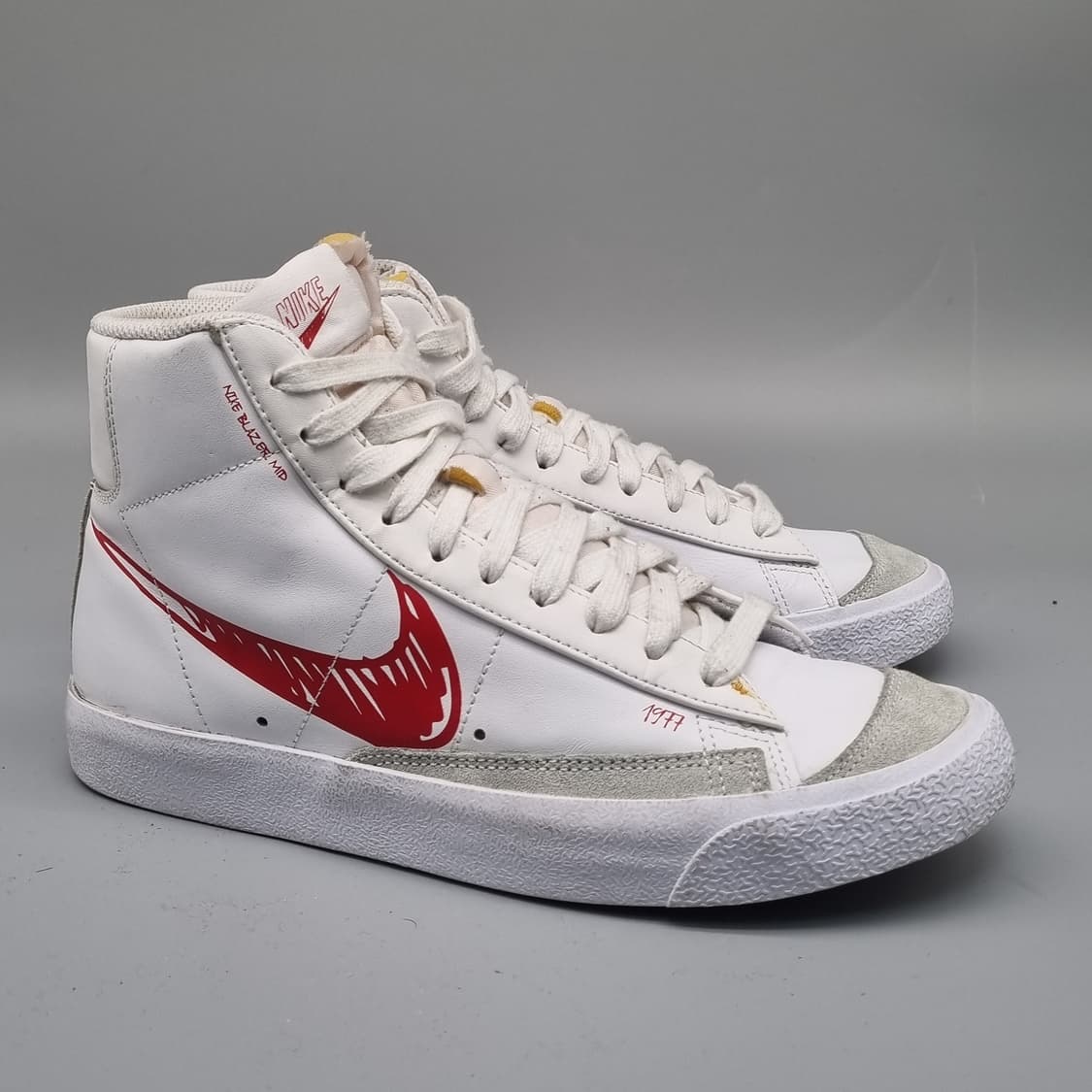 나이키 블레이저 미드77 250 상품이미지1