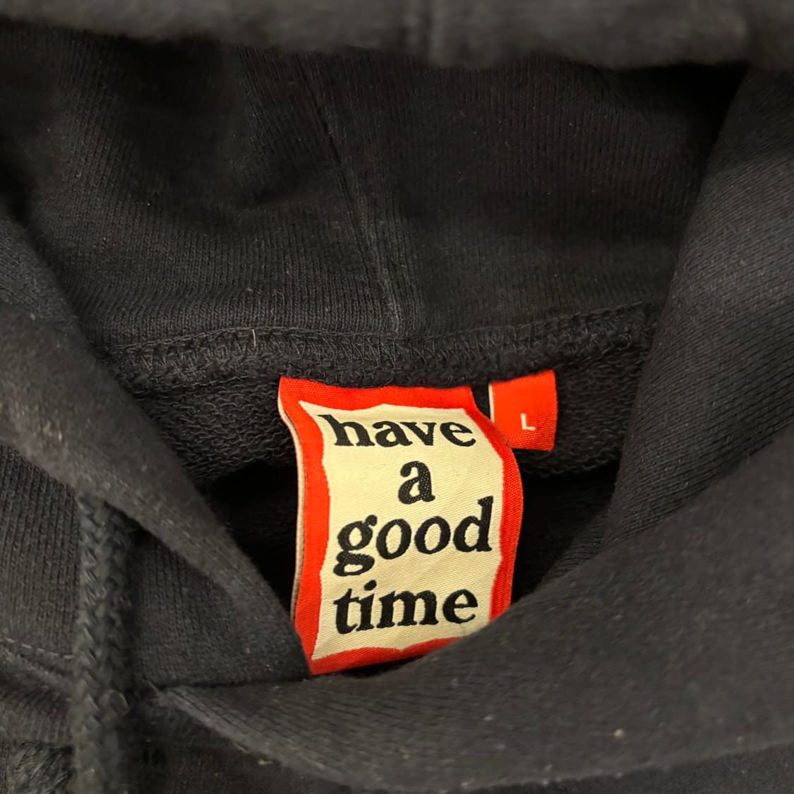 해브어굿타임 스몰로고 후드티 상품이미지3