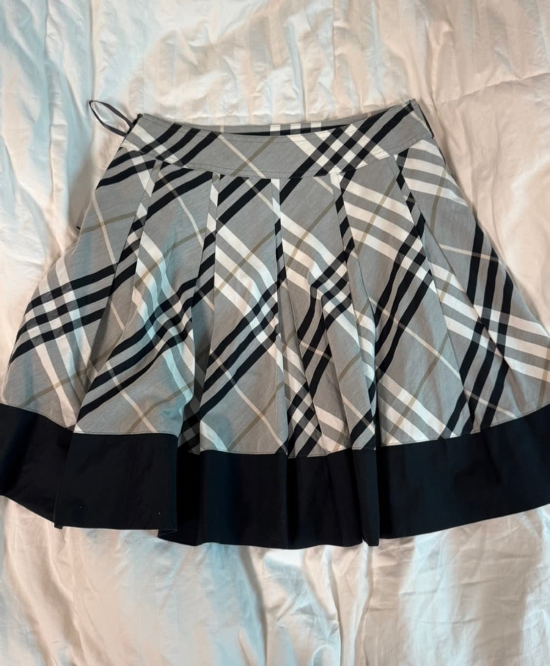 버버리 체크 풀리츠 스커트 상품이미지1