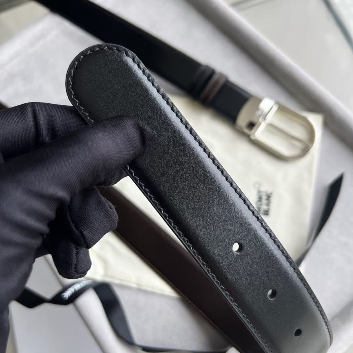 【정품】몽블랑 리버서블 가죽 벨트 90cm/3.5cm 실버 버클 상품이미지3