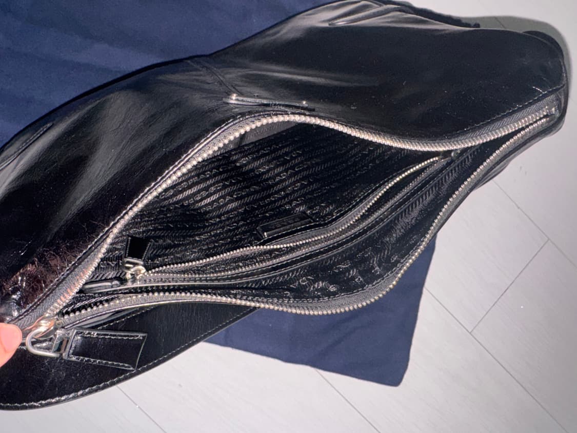 프라다 소프트럭스 크로스백 상품이미지2