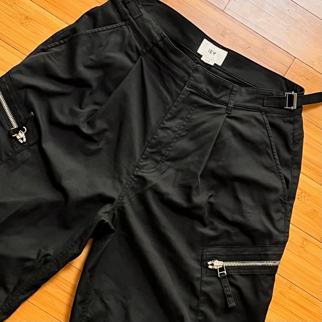 이에이 블랙 카고팬츠 LARGE 상품이미지3