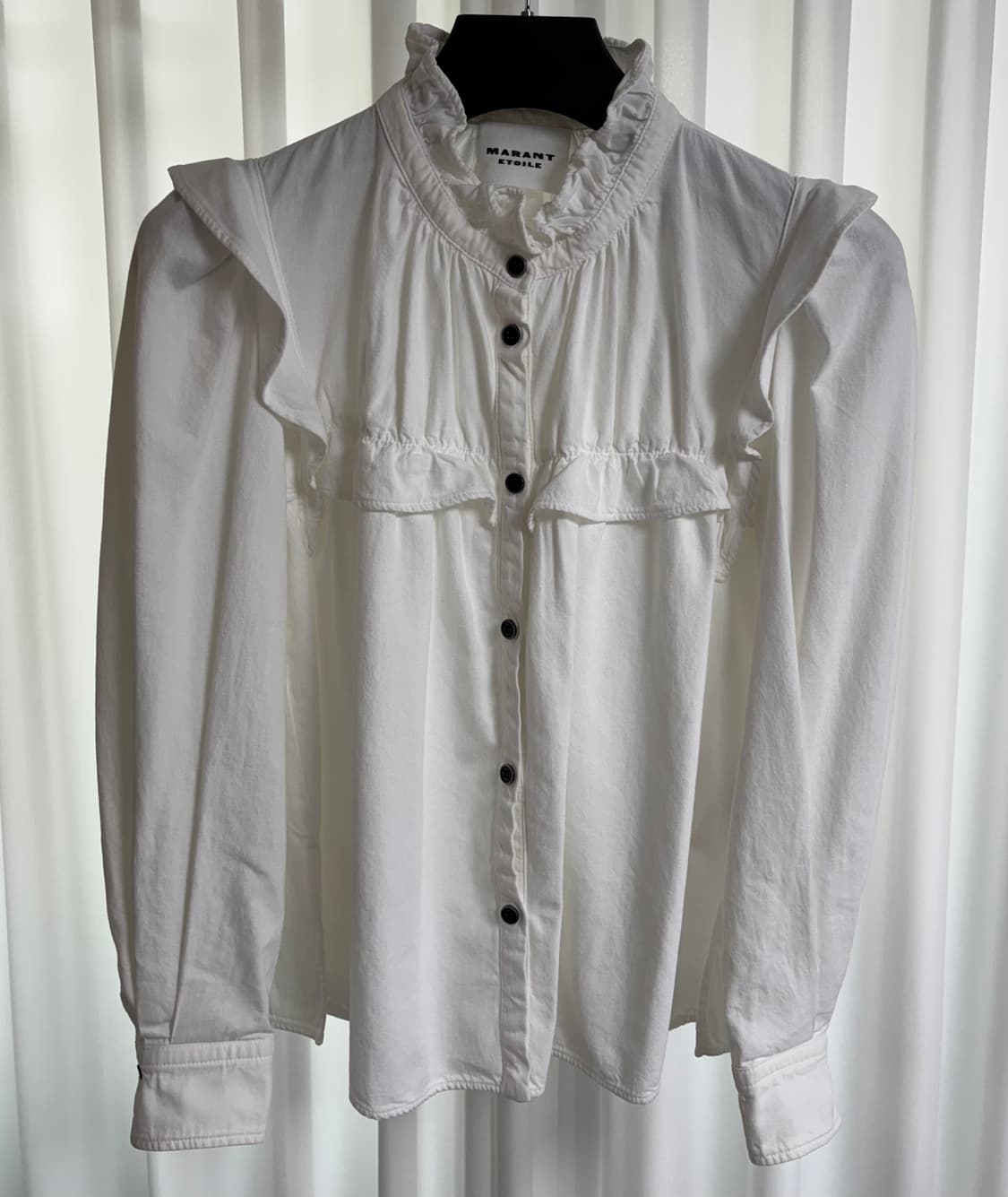 이자벨마랑 화이트 러플 블라우스 상품이미지1