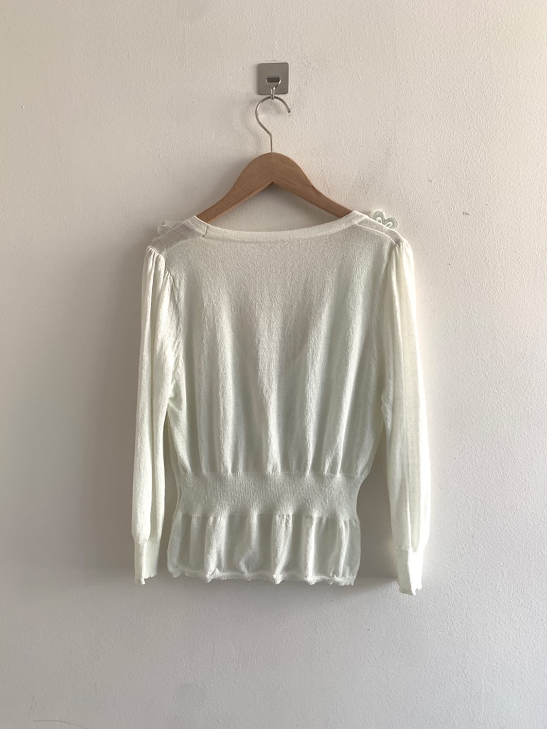 Flower beads emboridery cardigan 상품이미지7