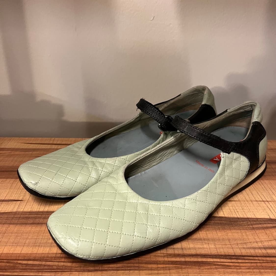 프라다스포츠 00s 메리제인 상품이미지2