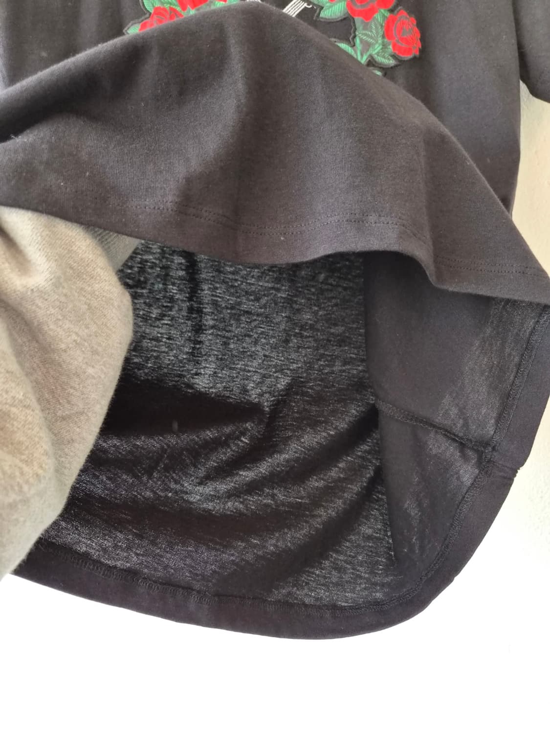 새제품)산드로 여성 로즈패치반팔티셔츠 1사이즈 상품이미지6