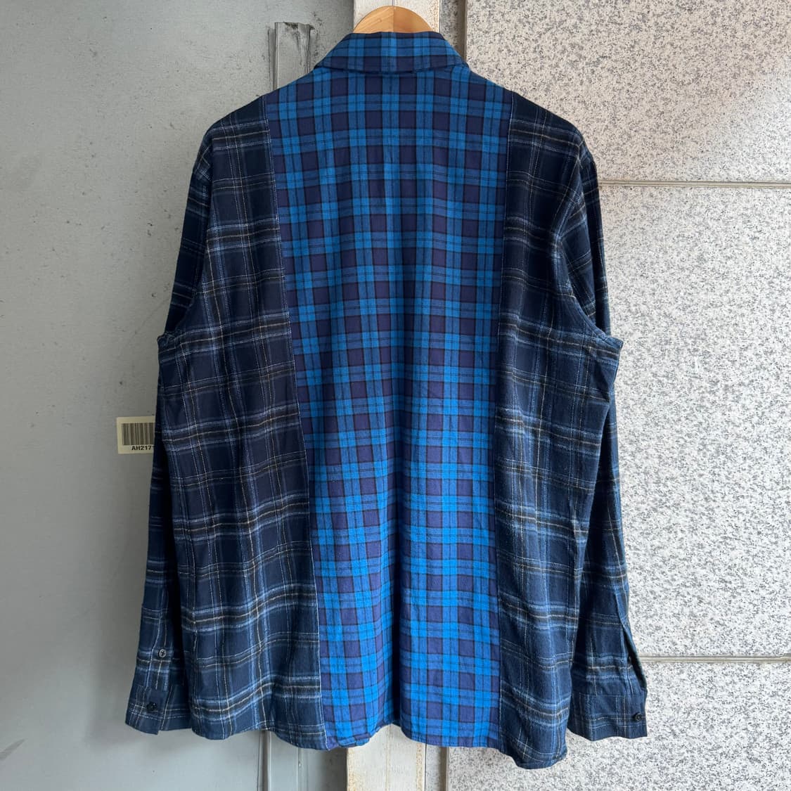 인사일런스 언밸런스 체크 셔츠 상품이미지2