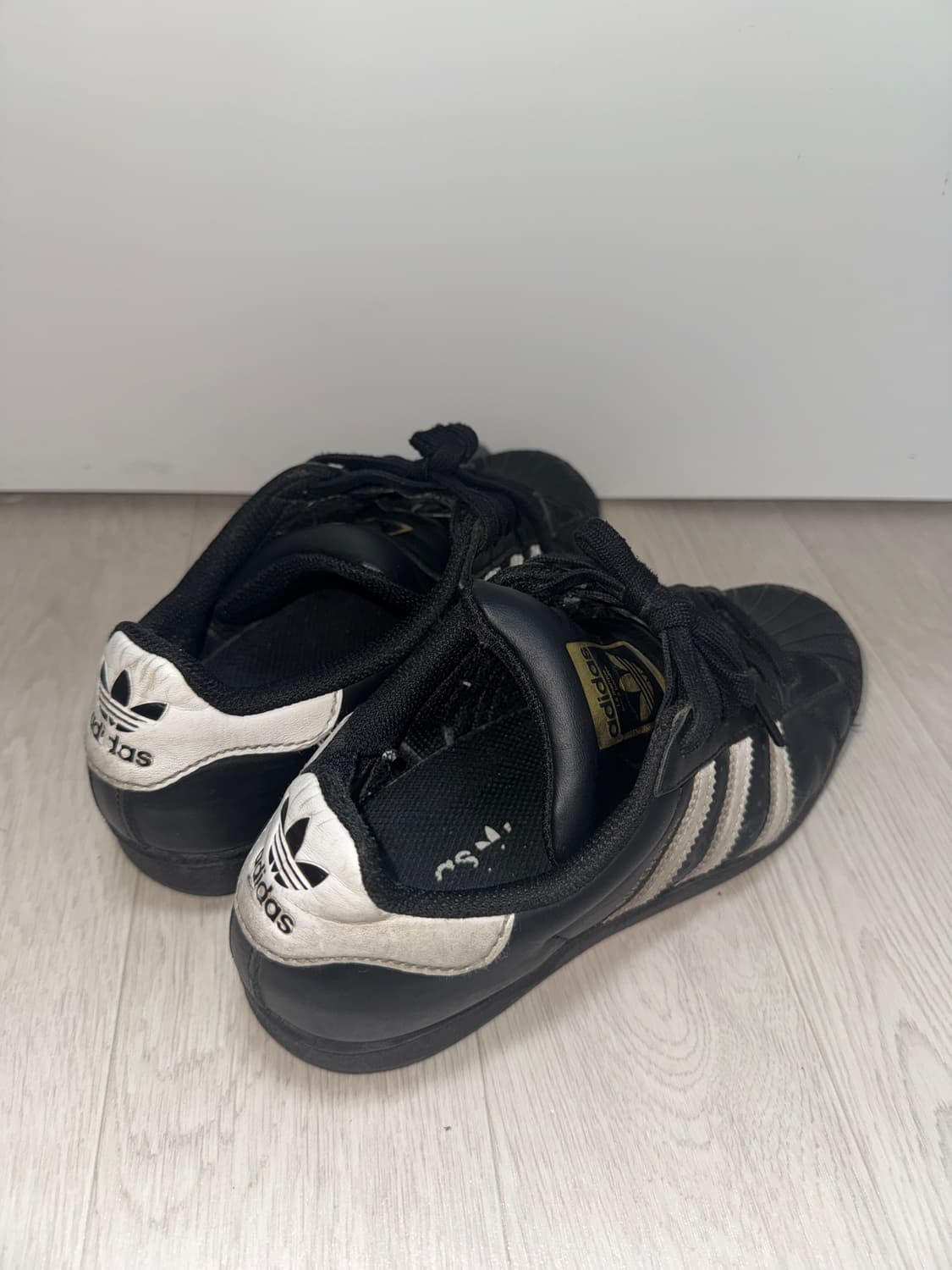 아디다스 슈퍼스타 블랙 검정 운동화 상품이미지1