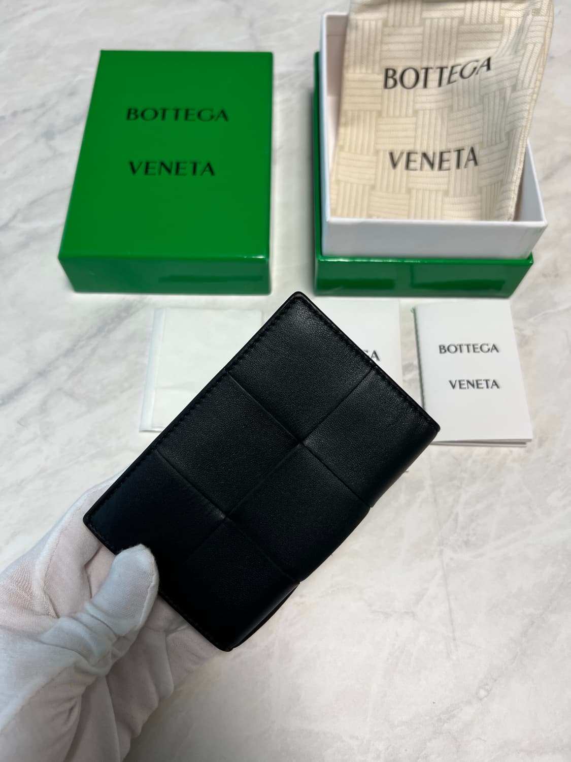 보테가베네타 카세트 비즈니스 카드지갑 상품이미지2