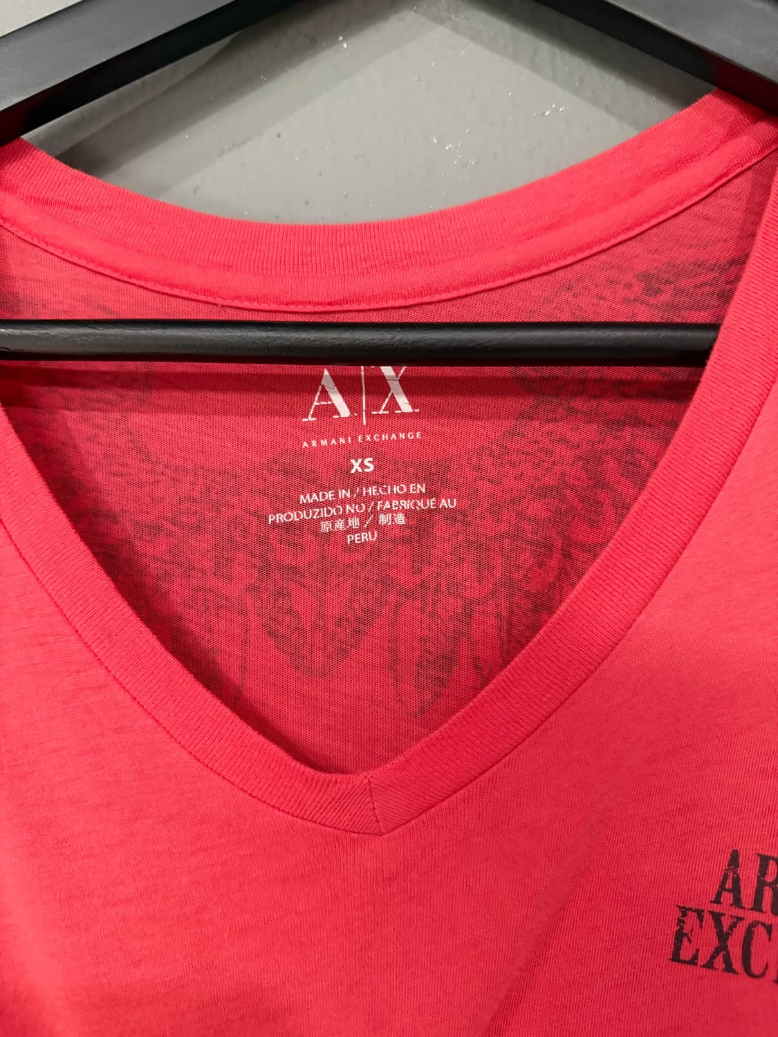 Armani exchange back wings detail top 상품이미지7