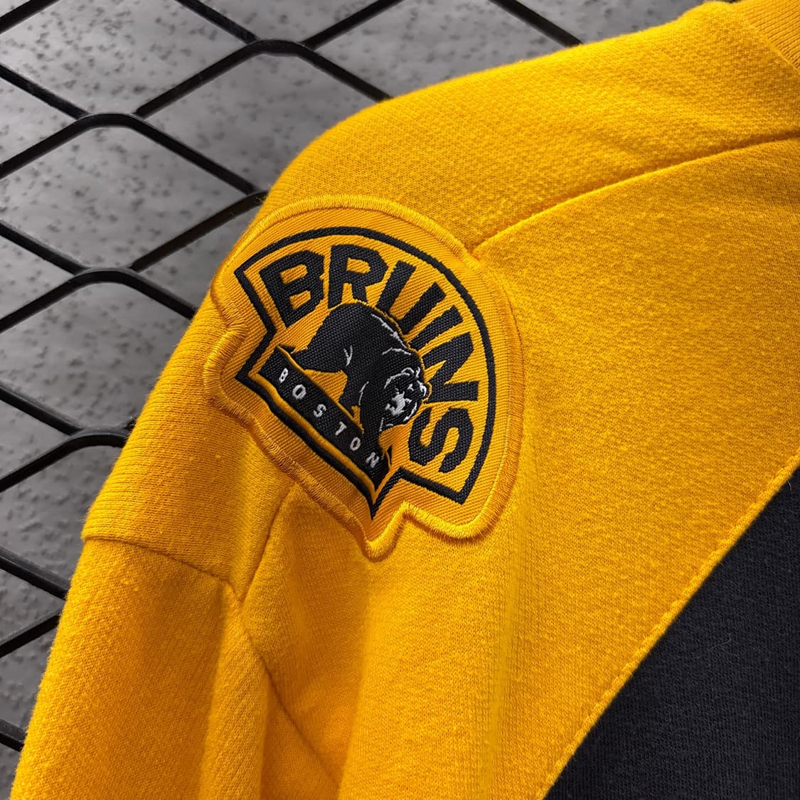 마제스틱 트레이닝 풋볼져지 팀로고 패치 디테일 옐로우 상품이미지7