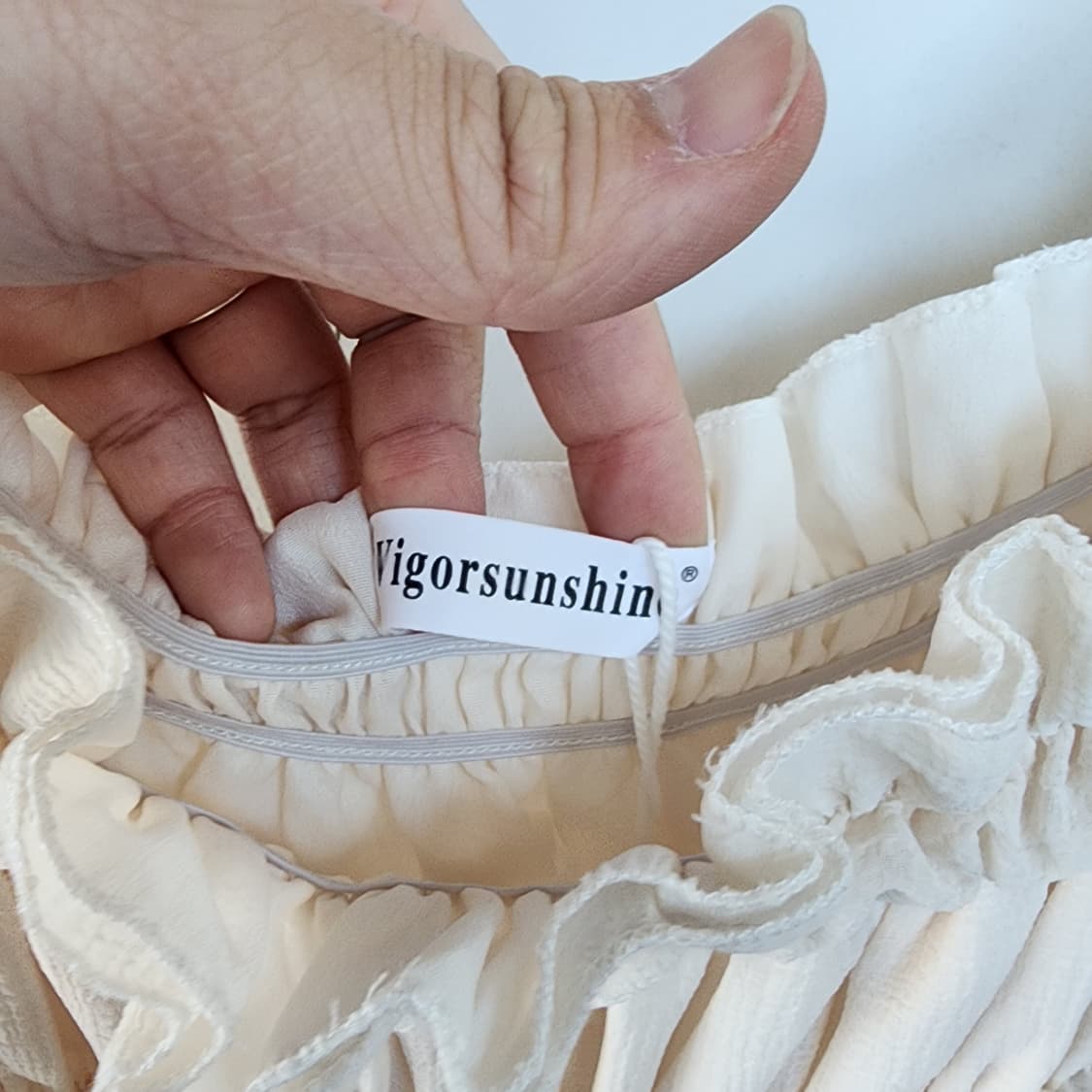 에이블리 샤링 아이보리 리본 퍼프 원피스 상품이미지3