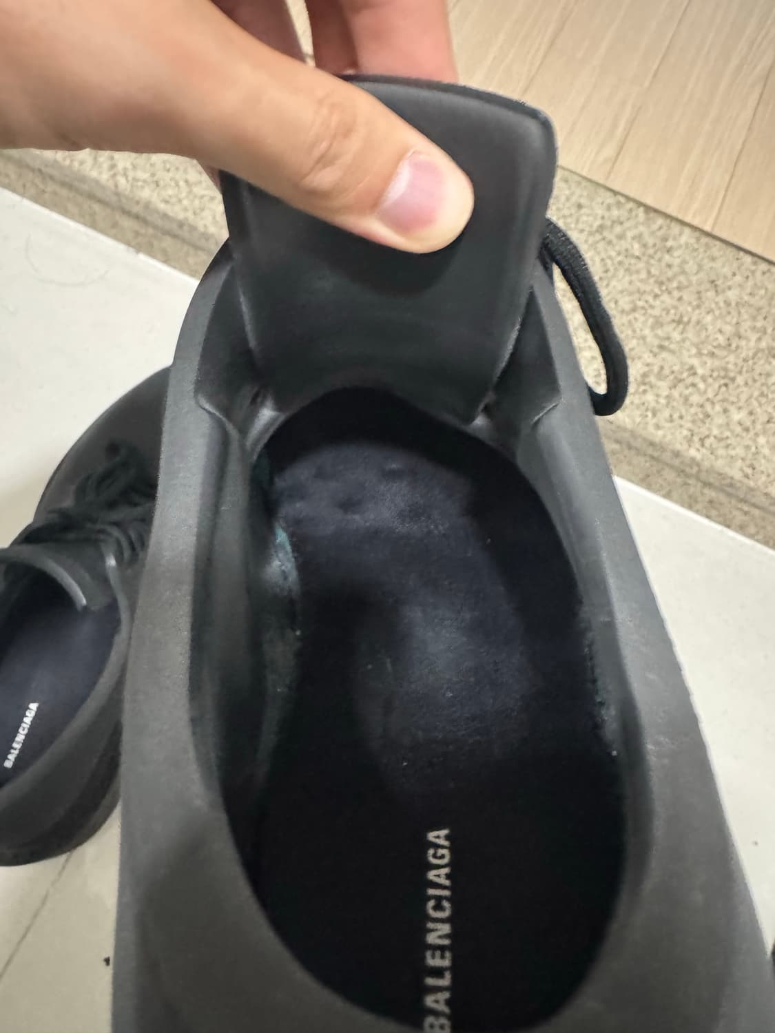 (41) 발렌시아가 스테로이드 부츠 블랙 상품이미지4