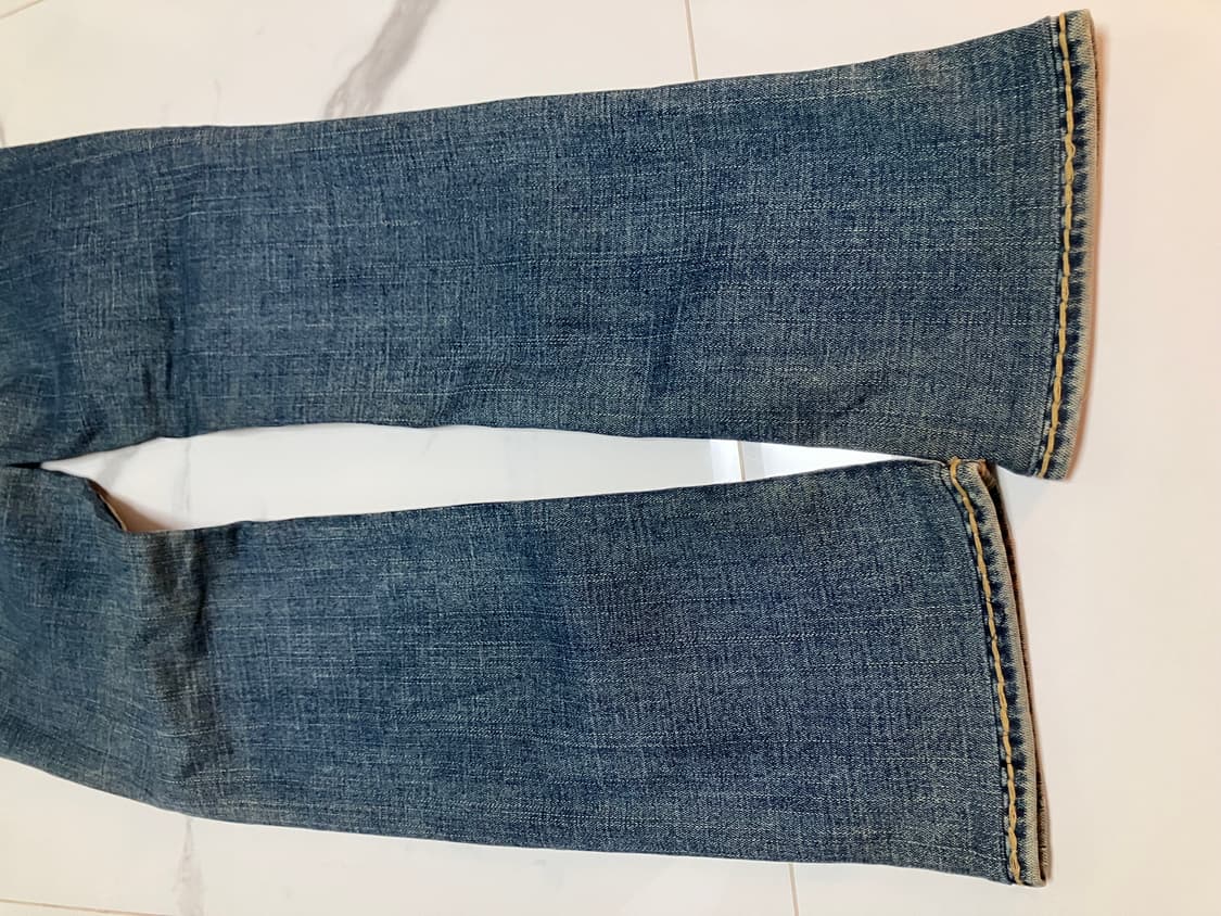 Johnny super T 조니 수퍼티 다크워시 부츠컷 트루릴리젼 상품이미지3