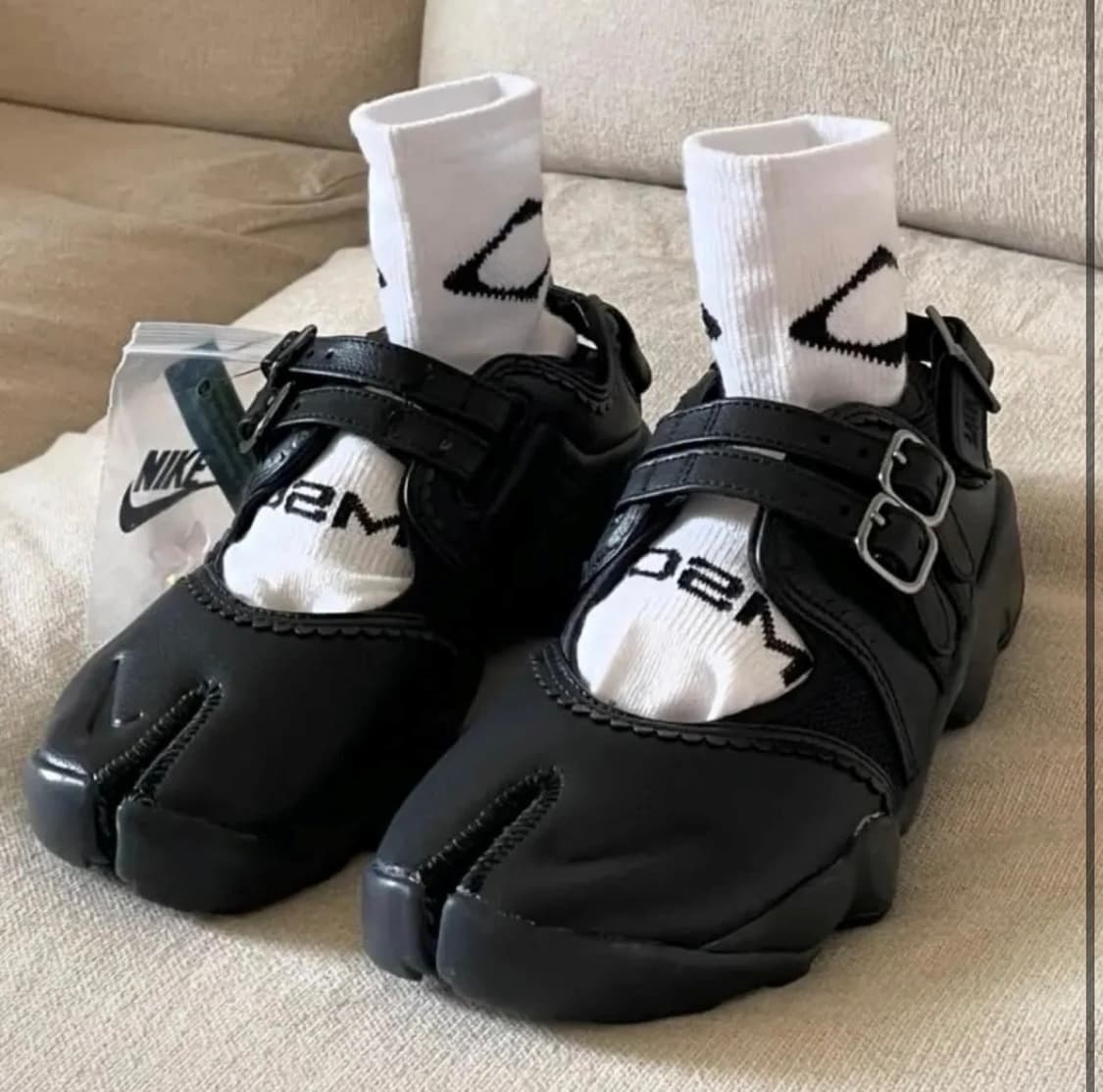 나이키 에어리프트 메리제인 상품이미지2