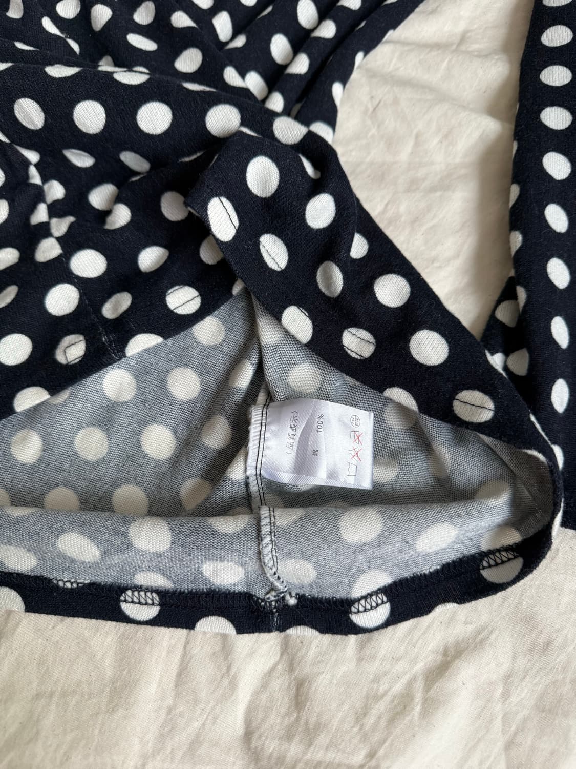 러블리 딥 네이비 도트 딱붙 롱슬리브  상품이미지6