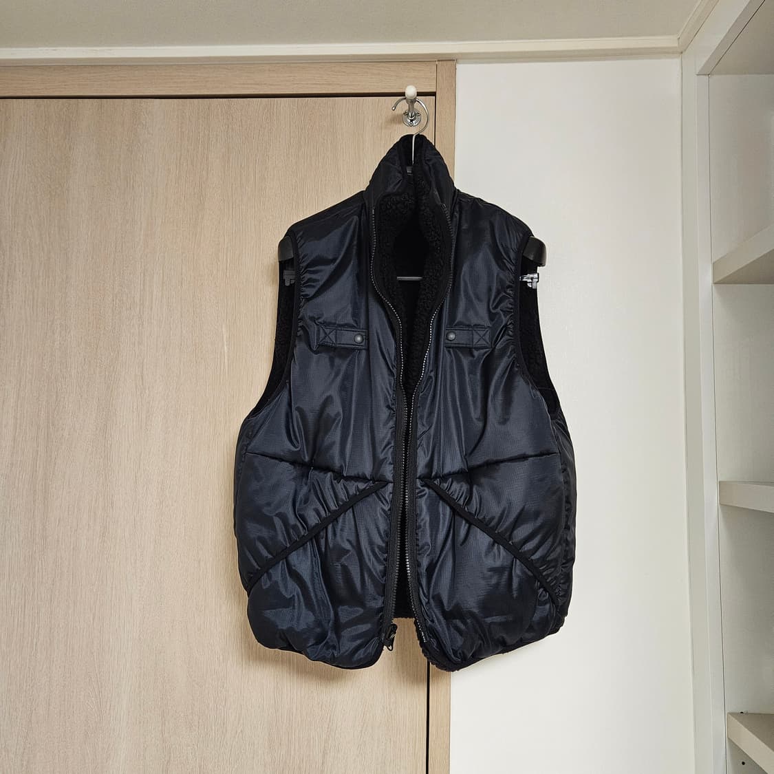 브라운야드 / 리버시블 쉐르파 베스트 / 3(100) 상품이미지2