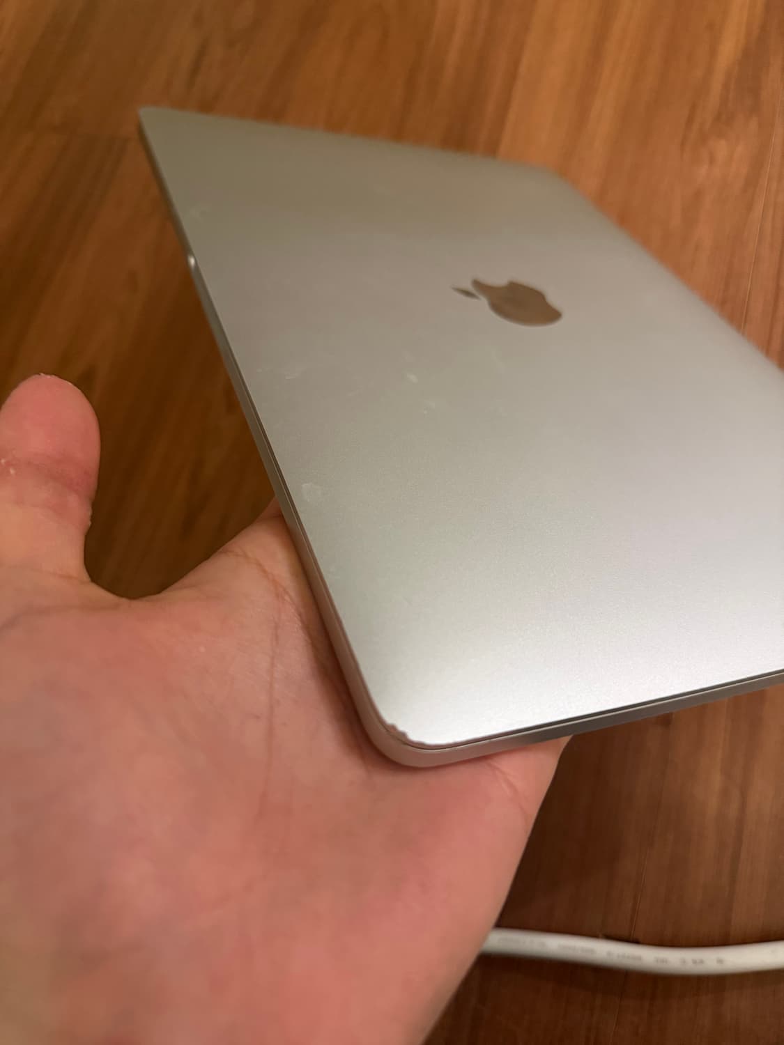 2020 맥북 프로 13 실버 M1 256G 상품이미지8