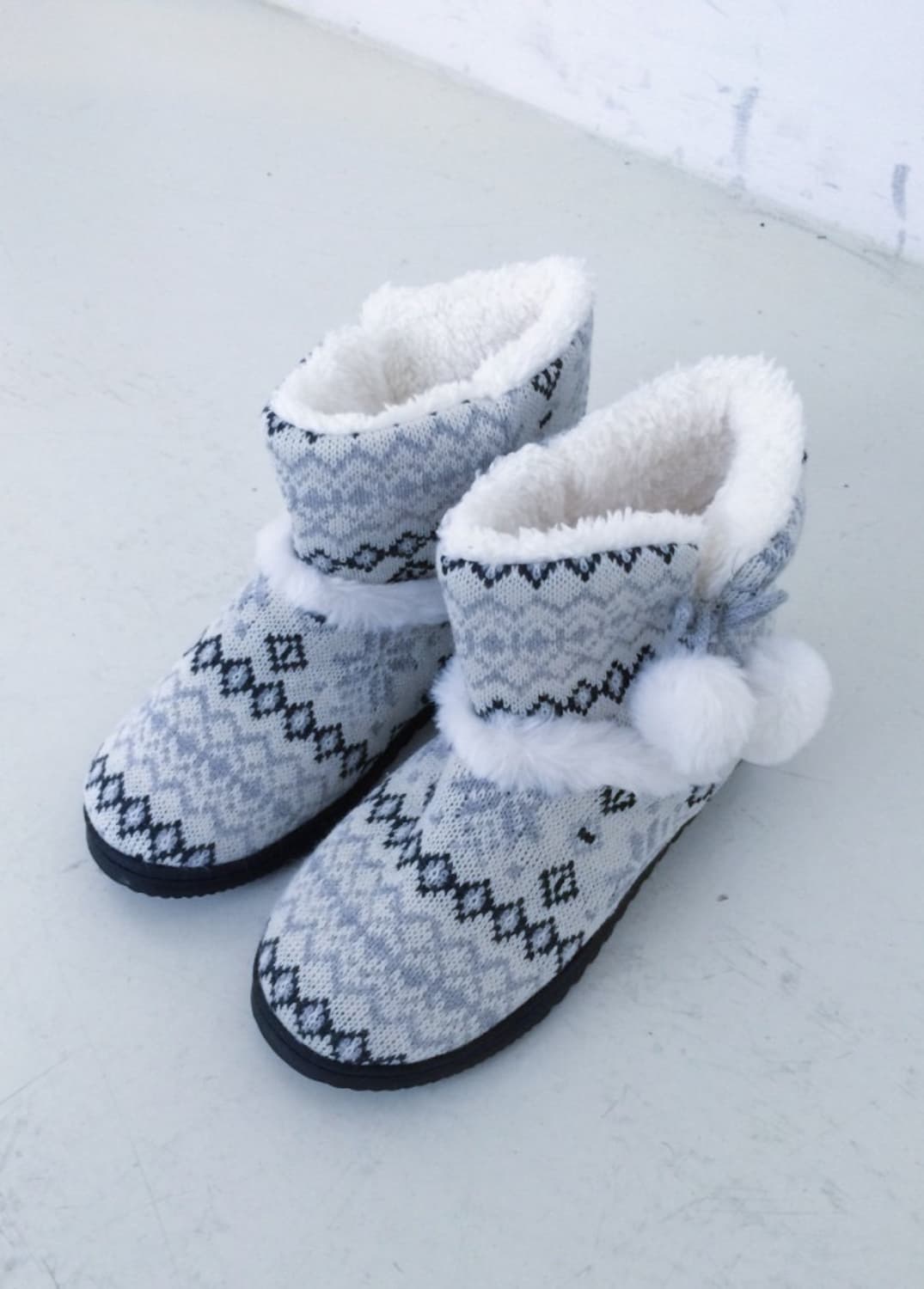 묘랑 노르딕 폼폼 어그 부츠 상품이미지1