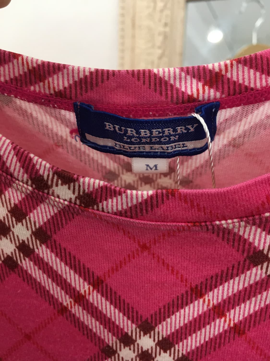 버버리 블루라벨 타탄체크 티셔츠 상품이미지3