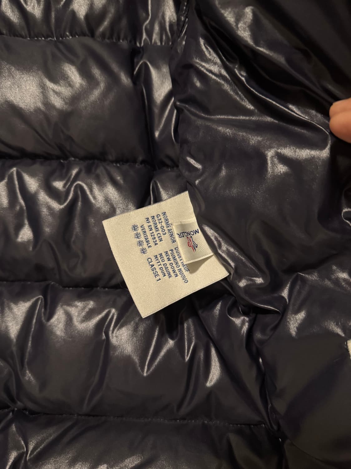 몽클레어 패딩 네이비 2사이즈  상품이미지4