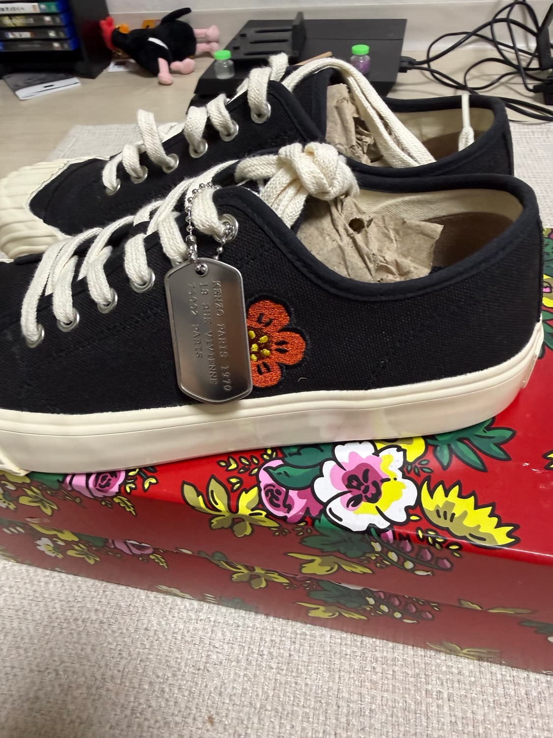 겐조 플라워 아플리캐 캔버스 스니커즈 42 상품이미지1