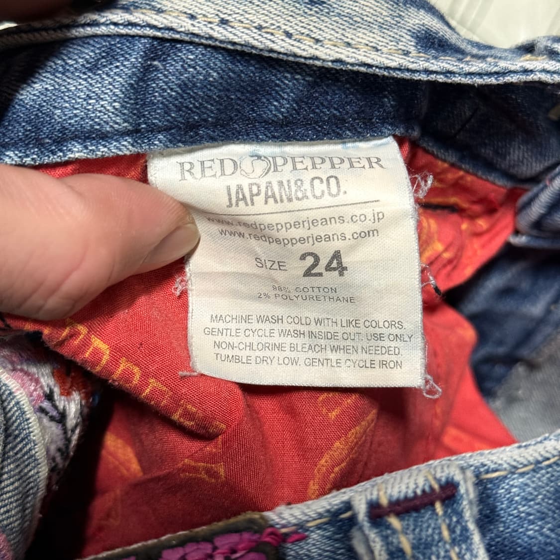 Red Pepper 펑크 자수 패치 디테일 세미 부츠컷 데님 팬츠 상품이미지7