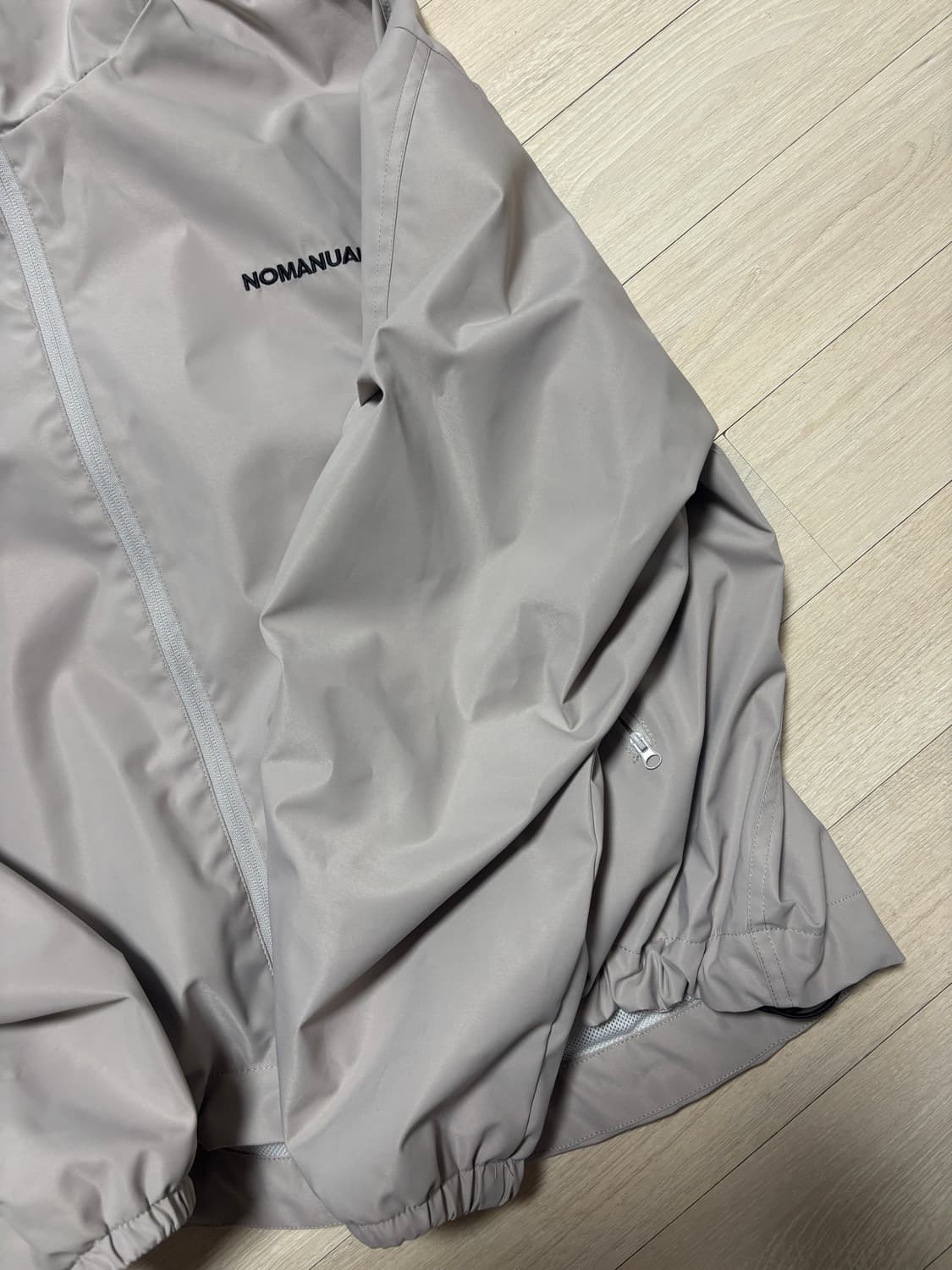 노매뉴얼 PENON WIND SHELL(바람막이) L사이즈  상품이미지4