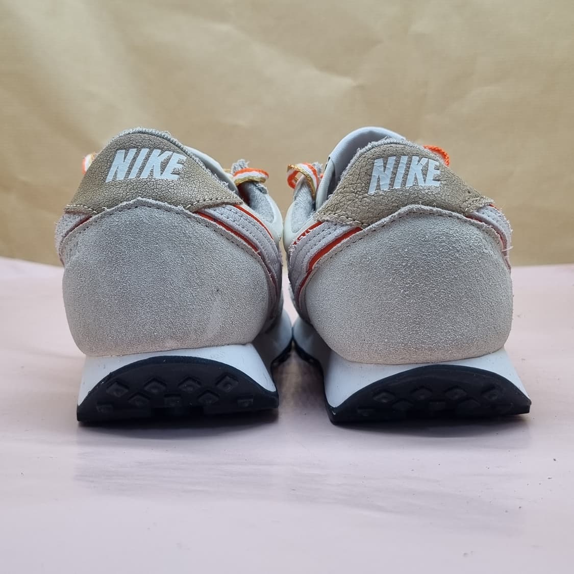 나이키 우먼스 데이브레이크 오렌지운동화 235 상품이미지4