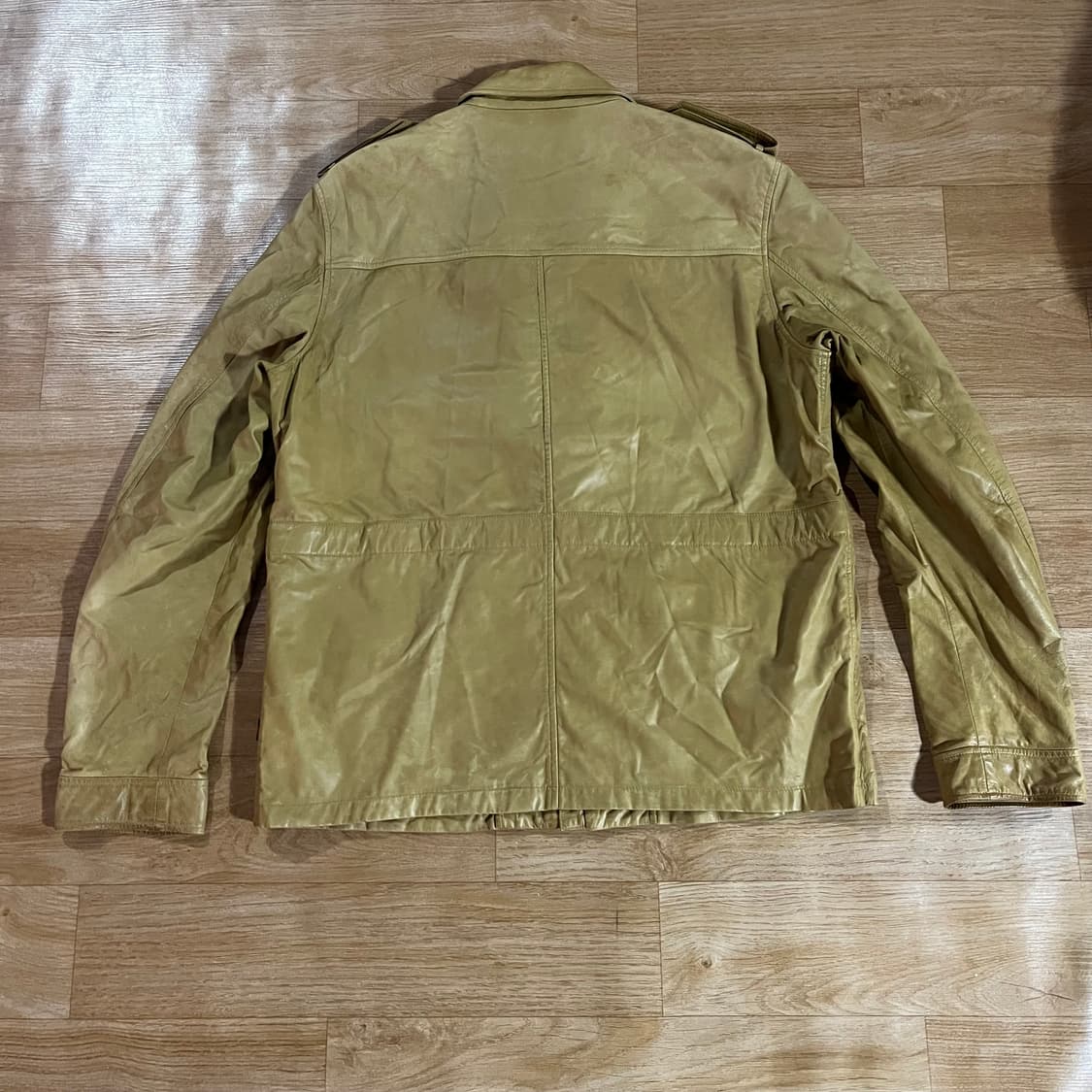 [105] 구찌 밀리터리 가죽자켓 상품이미지7